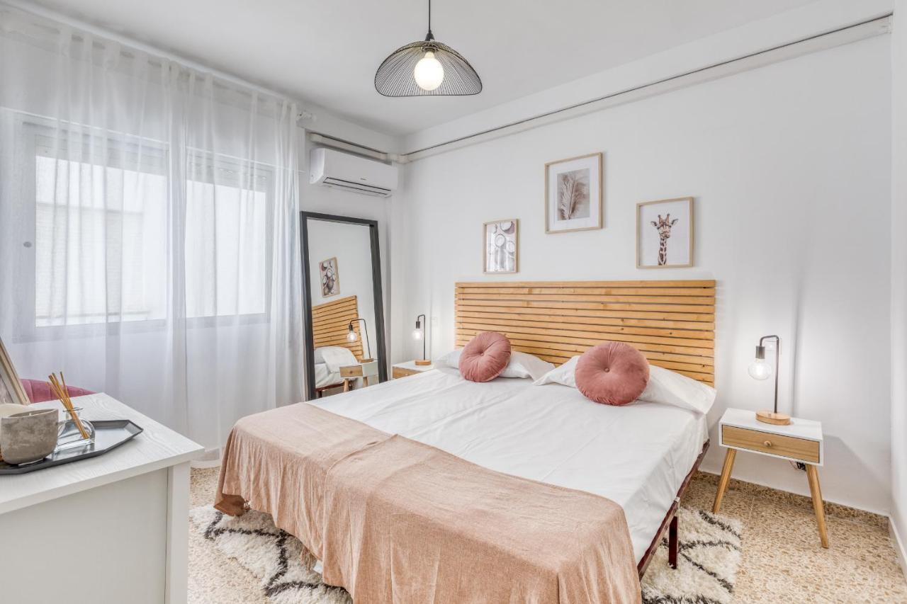 Hanami Avenida De Espana Beach Front - Mountain View Estepona Exterior foto